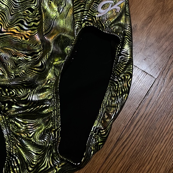 NWT GK gymnastics tumbling dance workout leotard metallic black green sz AXL - Picture 4 of 9